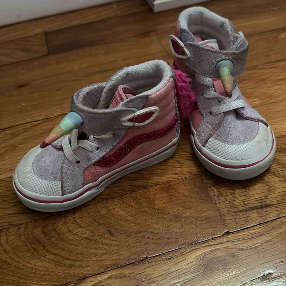 VANS Unicorn Sk8-Hi Reissue 138 V Size 5